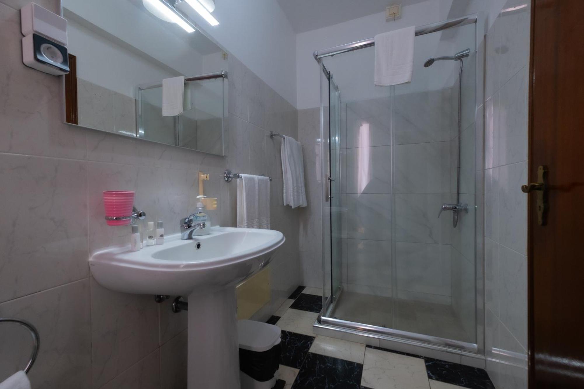 Residencial Familia 호텔 마치코 외부 사진